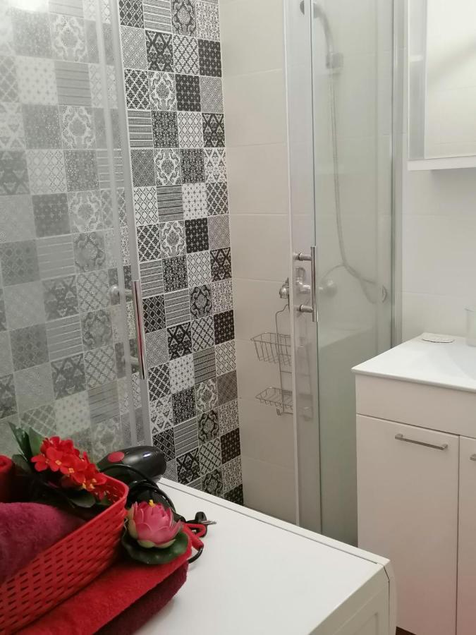 Danube Apartment *