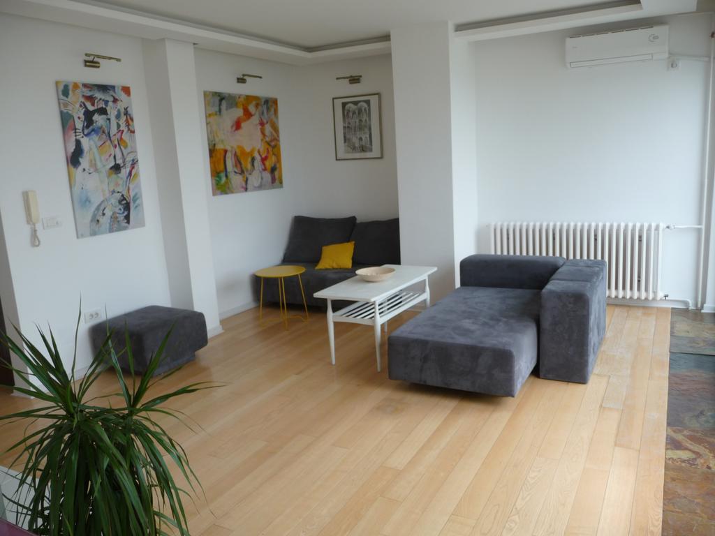 Apartment Danube *