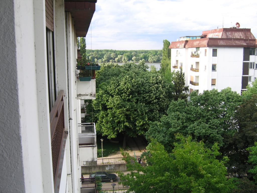 Apartment Danube Belgrad